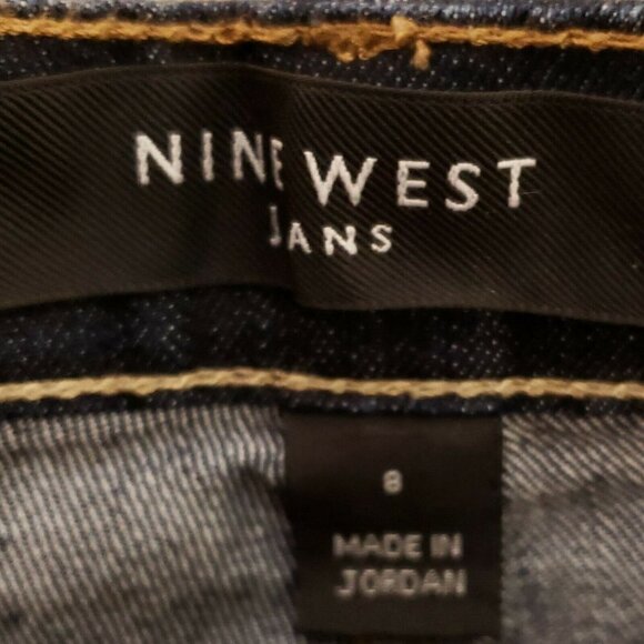 Nine West NW Dark Wash Straight Leg Jeans 8 - Picture 5 of 7